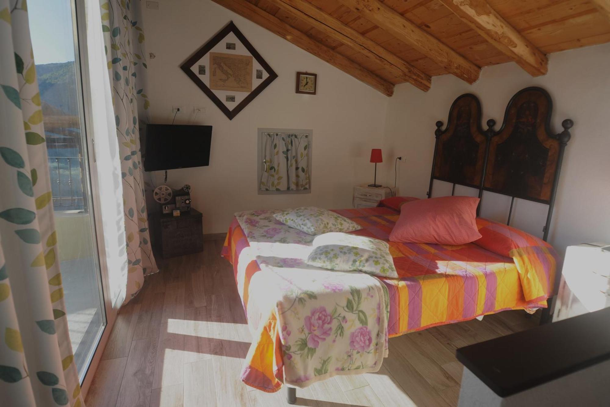 Agriturismo La Contessa (Adults Only) 菲纳莱利古雷 外观 照片