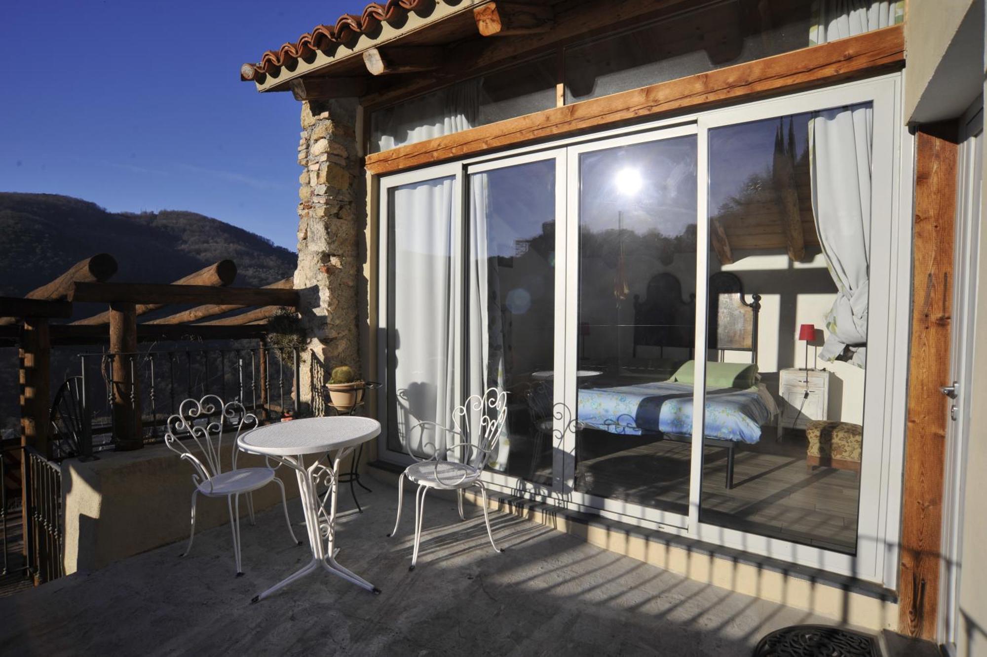 Agriturismo La Contessa (Adults Only) 菲纳莱利古雷 外观 照片