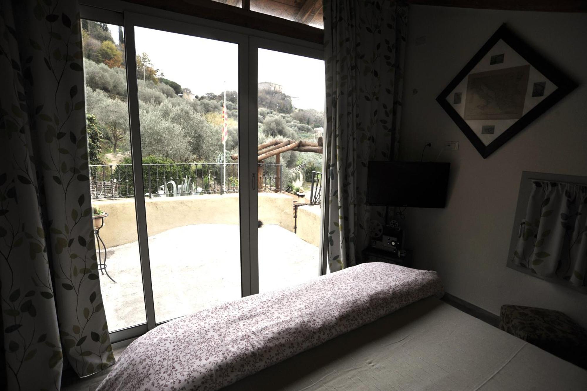 Agriturismo La Contessa (Adults Only) 菲纳莱利古雷 外观 照片