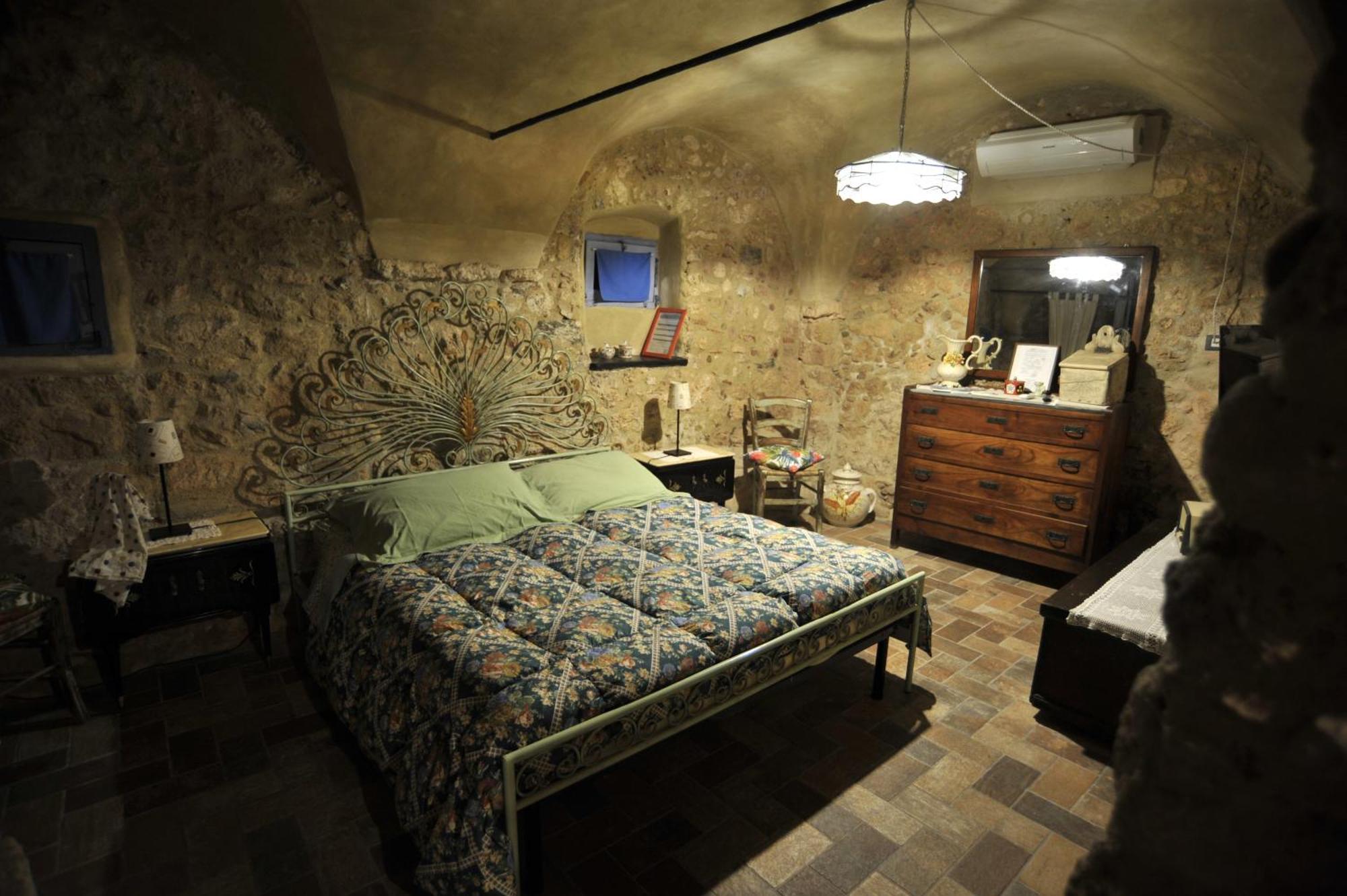 Agriturismo La Contessa (Adults Only) 菲纳莱利古雷 外观 照片
