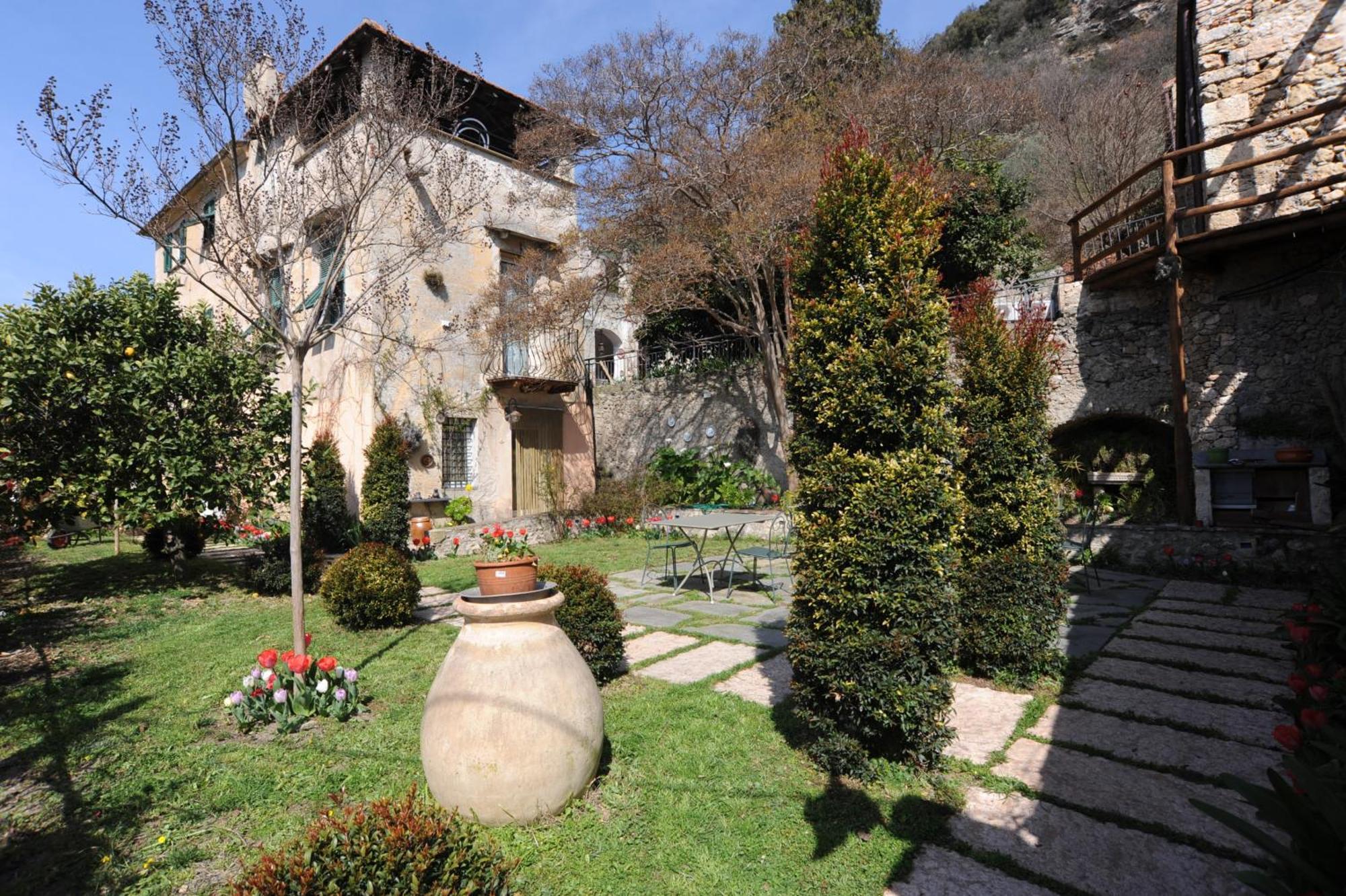 Agriturismo La Contessa (Adults Only) 菲纳莱利古雷 外观 照片