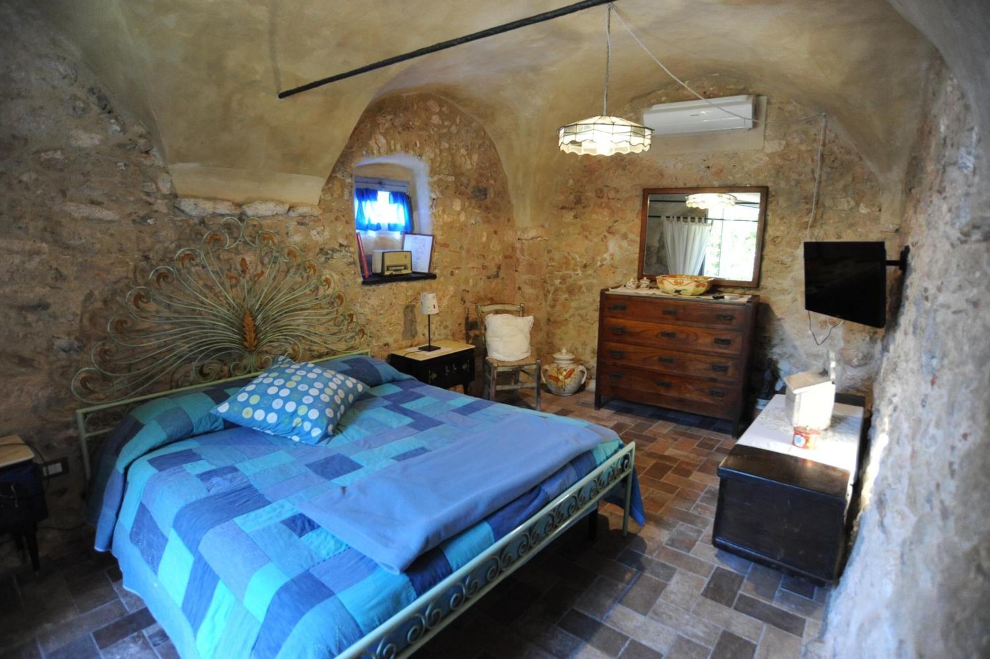 Agriturismo La Contessa (Adults Only) 菲纳莱利古雷 外观 照片