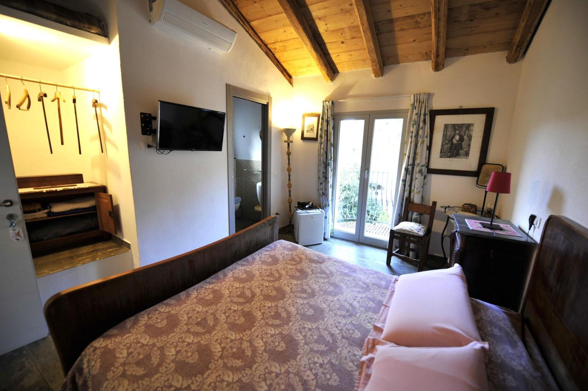 Agriturismo La Contessa (Adults Only) 菲纳莱利古雷 外观 照片